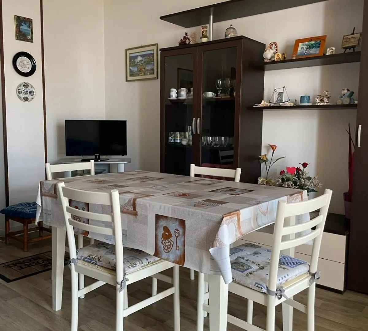 Condominio Caroline- Solo Per Famiglie- Walterigato Apartments Lido di Jesolo 0*,  İtalya